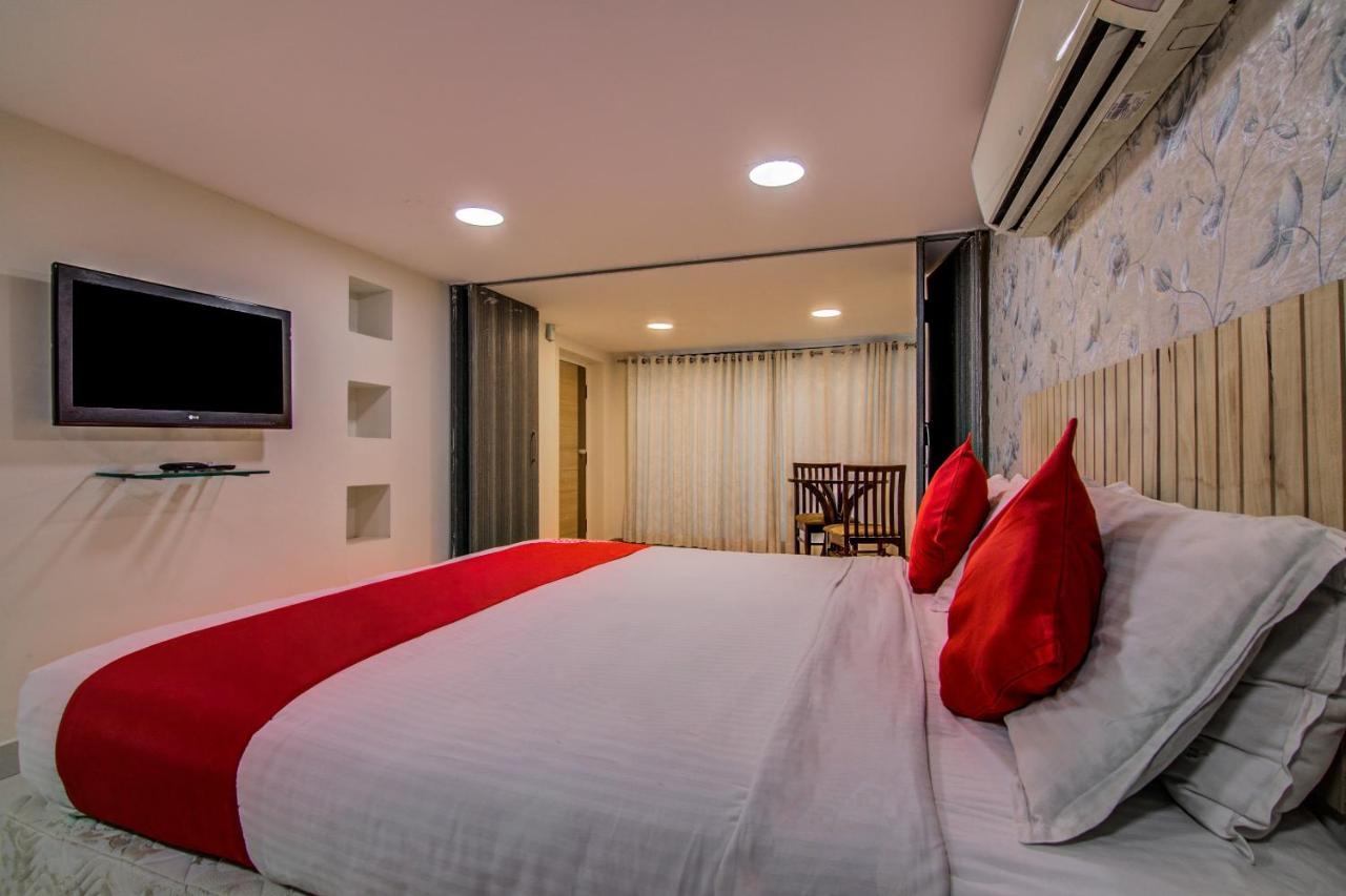 Oyo Hotel 55 Lawsons Bay Jalaripeta ภายนอก รูปภาพ