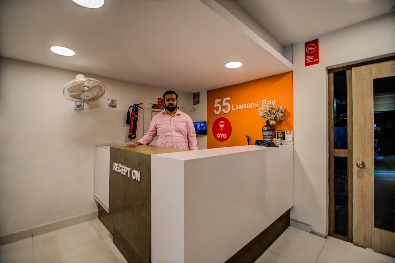 Oyo Hotel 55 Lawsons Bay Jalaripeta ภายนอก รูปภาพ